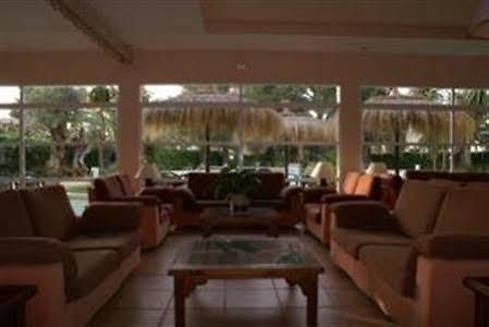 Lagoon Center Apartment Port de Alcudia  Ngoại thất bức ảnh
